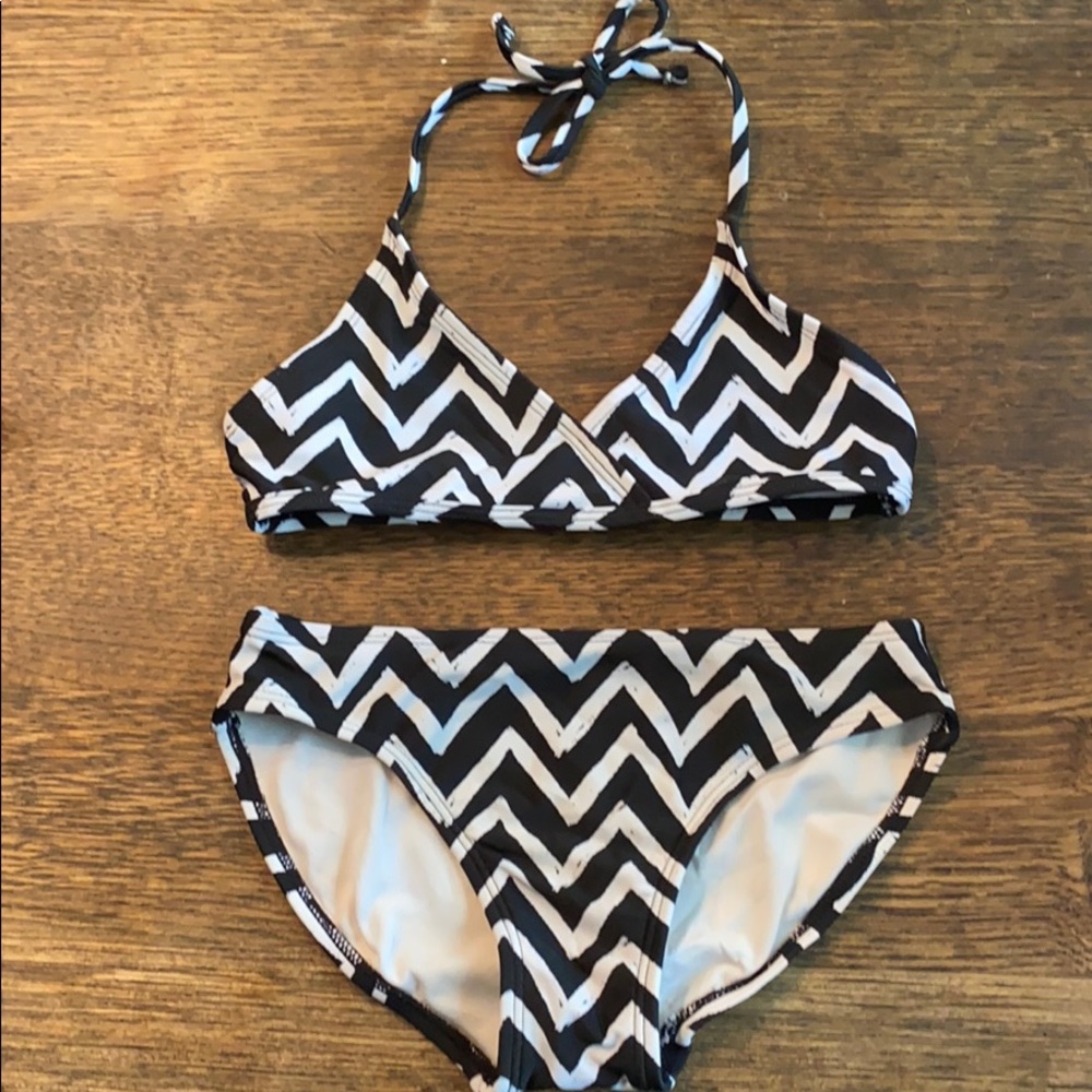 Super cute bikini!